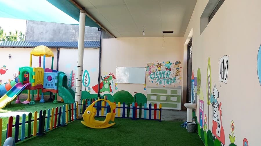 GENIUS.KIDS.HOUSE